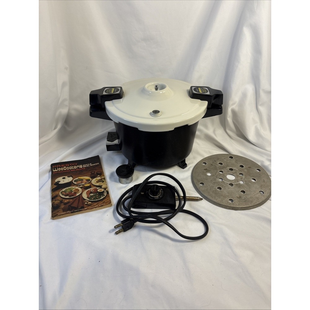 CLEAN Vintage Presto WeeCookerie Pressure Cooker Whole Meal Maker 01/PE3 USA
